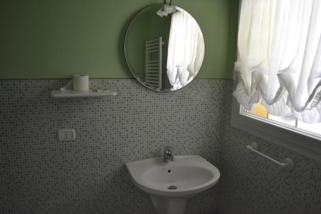 La Tenuta Del Giglio Villa Tavullia Bilik gambar