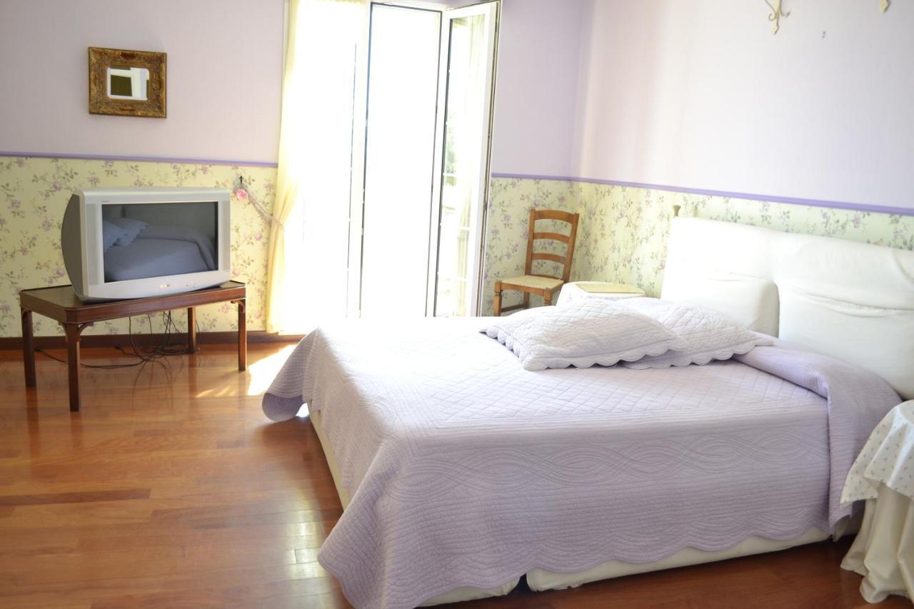 La Tenuta Del Giglio Villa Tavullia Bilik gambar